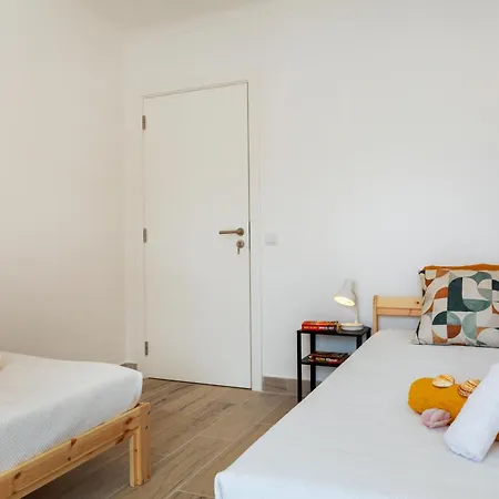 Solarys - Moradia Moderna Com Piscina Aquecivel Em * 阿尔布费拉