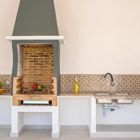 Villa Solarys - Moradia Moderna Com Piscina Aquecível Em